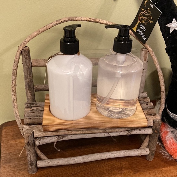 Rae Dunn GOOD WITCH BAD WITCH Halloween Scented Hand Soap & Hand Lotion - Picture 4 of 5